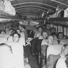 1951 set 4a Bus sleeping
