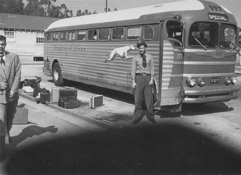 1951 set 1e Bus driver