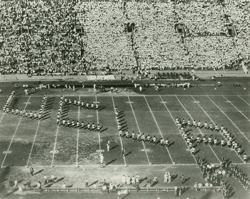 Slant UCLA formation, USC game, 1950's