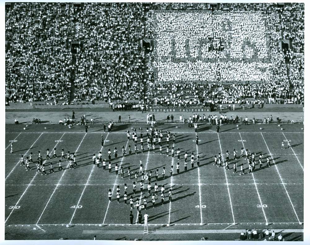 1963 11 30 USC game formation 4