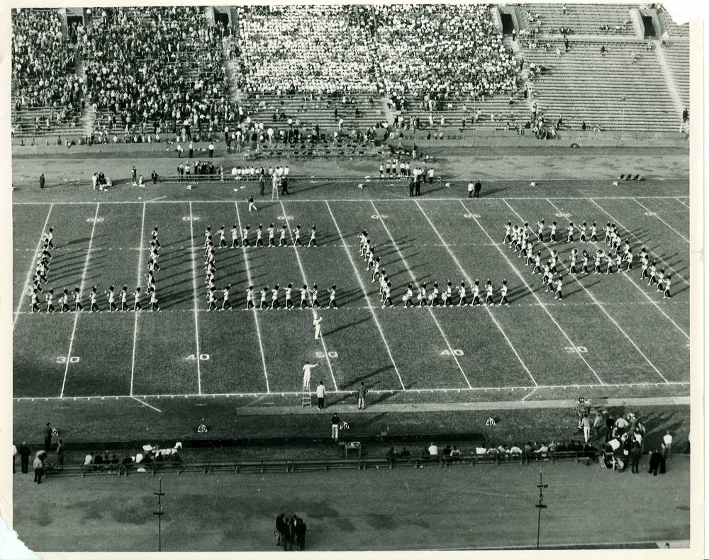 FieldShowUCLA2