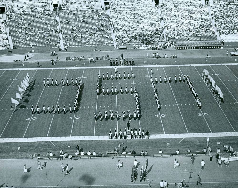 1971 USC Formation