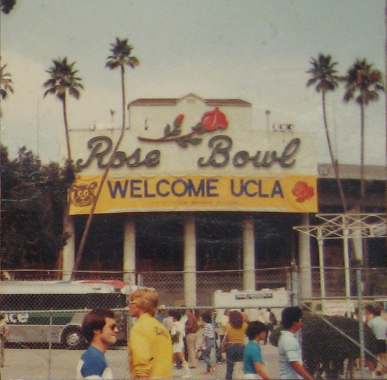 The first year that the Rose Bowl was UCLA's home stadium