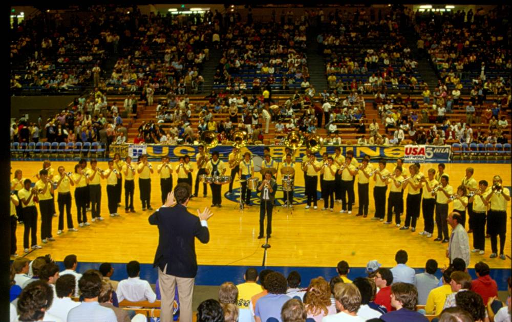 1983-84 - Al Vizzutti at Basketball game 3