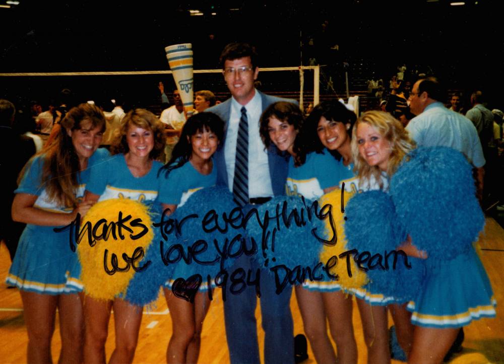 GH with 1984 Dance Team