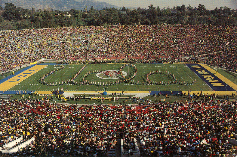 Cursive UCLA postcard, front, 1983 Rose Bowl, January 1, 1983