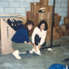 1980s Trying on shoesxx