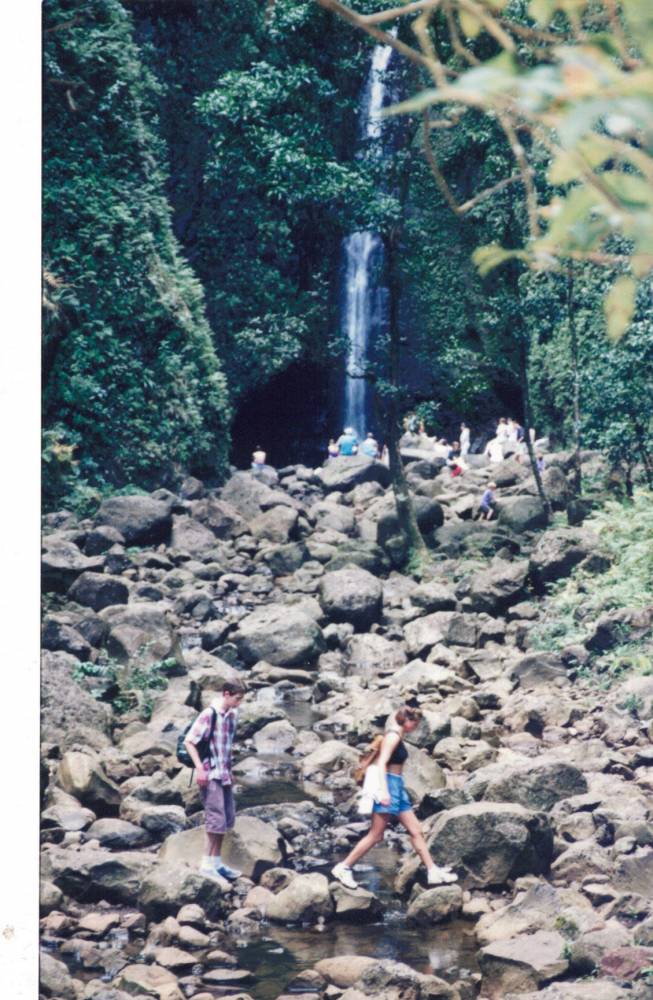 1995 Aloha Bowl Waterfall 2