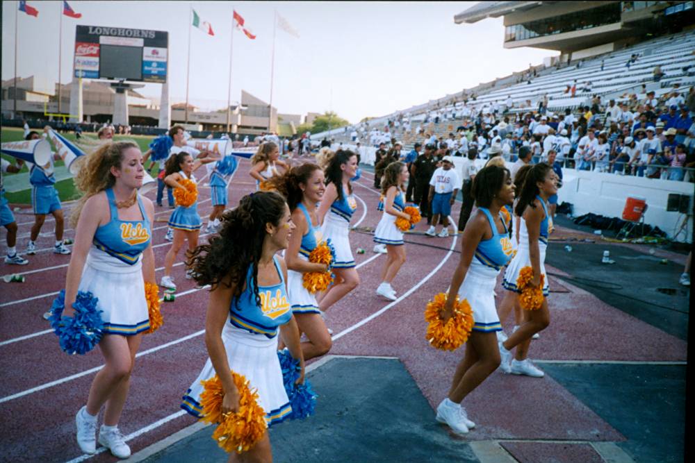 Cheerleaders, 1997 Texas