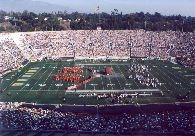 The Greeks retreat as the Trojans play "Conquest".