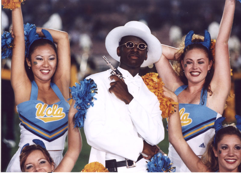 Reggie Joseph portrays Will Smith during the song "Wild, Wild West," Stevie Wonder Show, Arizona game, October 30, 1999