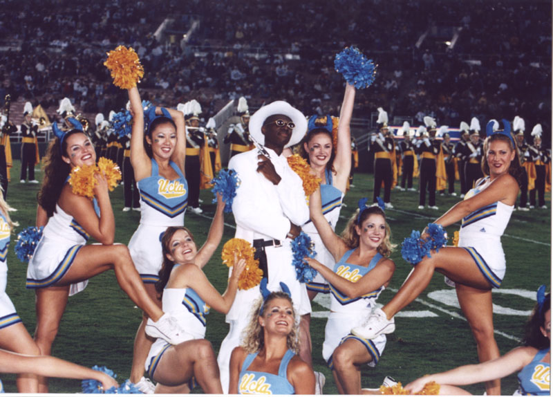 Reggie Joseph portrays Will Smith during the song "Wild, Wild West," Stevie Wonder Show, Arizona game, October 30, 1999