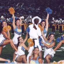 Reggie Joseph portrays Will Smith during the song "Wild, Wild West," Stevie Wonder Show, Arizona game, October 30, 1999
