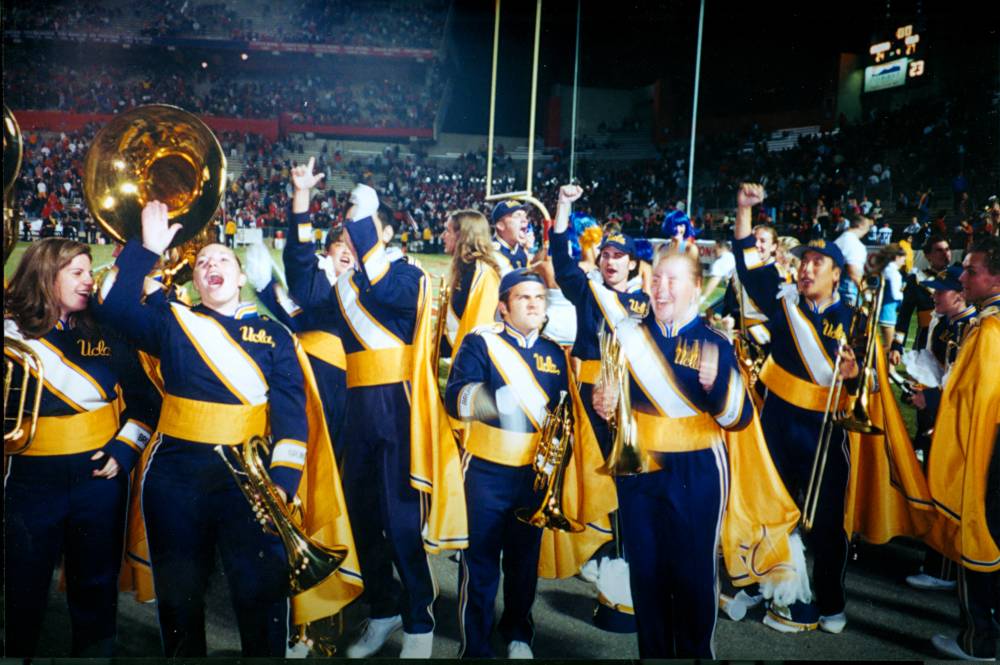 Band cheering, 2000 Arizona Trip