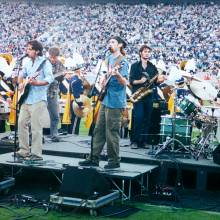 Pseudopod performing "Wisdom" at halftime 10/14/00