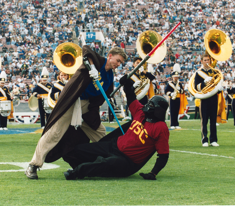 Luke and Darth Vader, Space Show, Oregon game, November 10, 2001