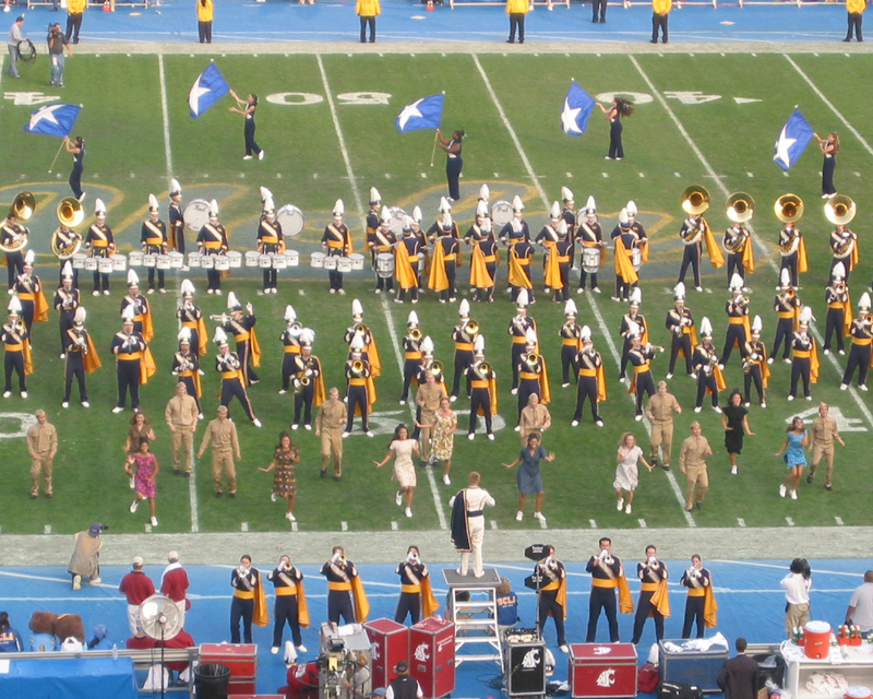 Boogie Woogie Bugle Boy, Washington State game, December 7, 2002