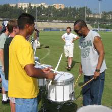 Ralph Hardimon techin' the snares