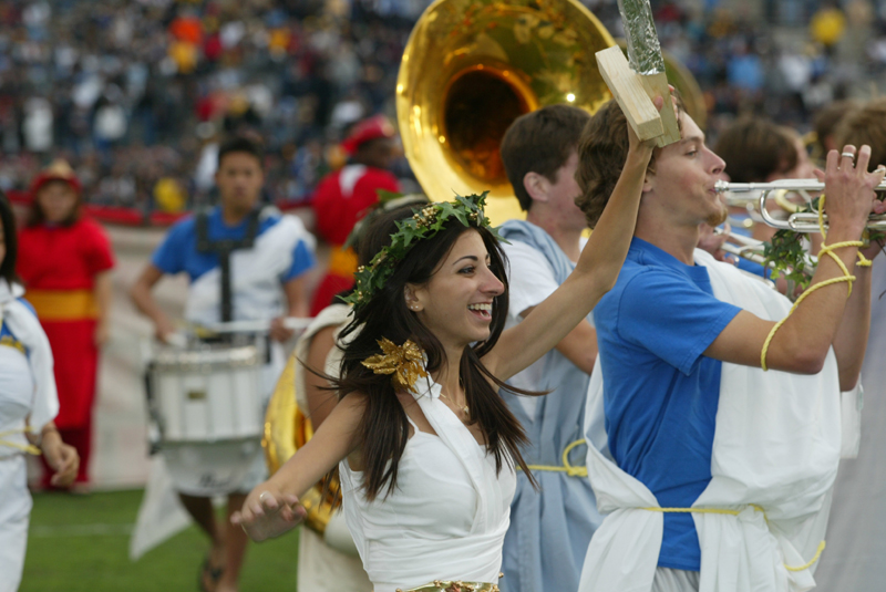 Sheri Guerami celebrates the Greek victory, Oregon game, November 15, 2003