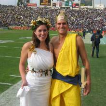 Helen and the King back together again, Oregon game, November 15, 2003