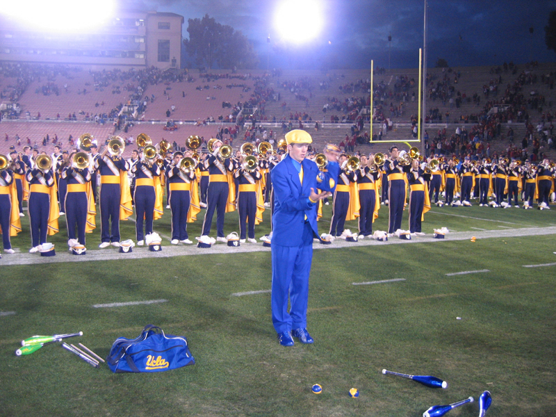 Band Juggler Chris Smith during postgame concert, USC game, December 4, 2004