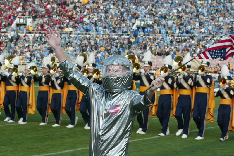 Astronaut Jay Dillon during "The Right Stuff," USC game, December 4, 2004