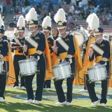 Snare Drums lean during "El Toro Caliente"