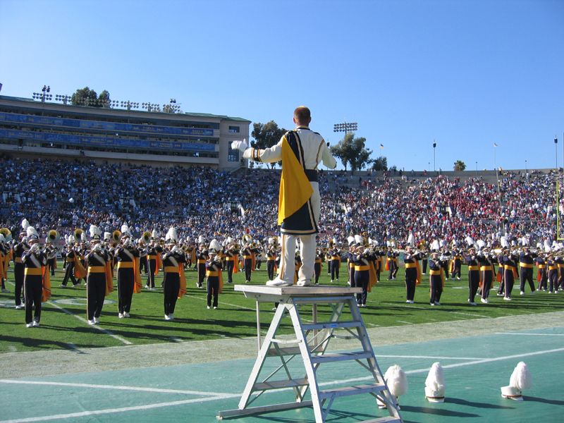 Drum Major Greg Bowser conducting "El Toro Caliente"