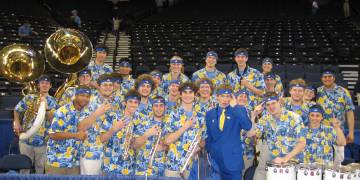 UCLA Basketball NCAA Elite Eight vs. Memphis, Oakland, CA 3/25/06