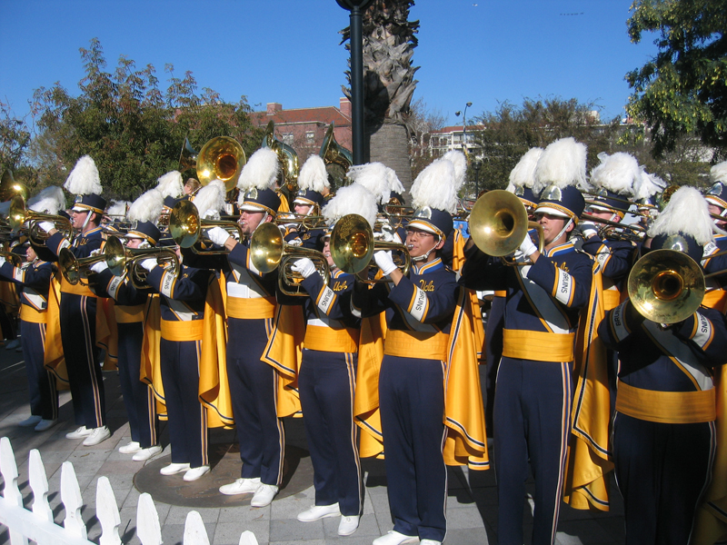 Horns at rally at USC, December 3, 2005