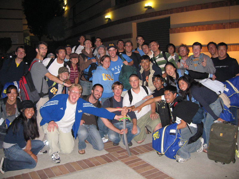 Group photo, Band arriving on campus, Notre Dame trip 2006