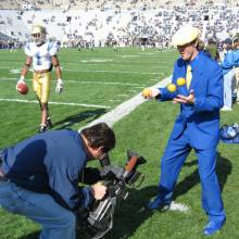 Band Juggler Chris Smith, Notre Dame, October 21, 2006