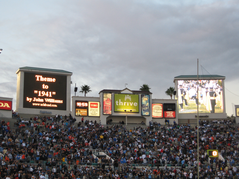 Theme to "1941," Oregon State game, November 11, 2006