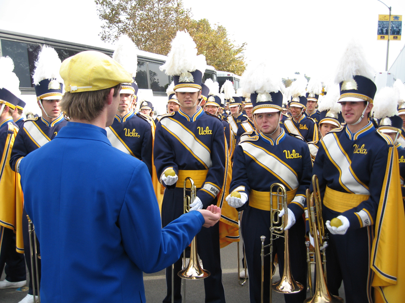 Parade block, Oregon State game, November 11, 2006