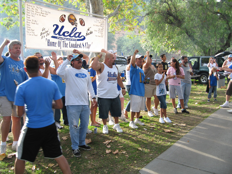 "Home of the Loudest 8 Clap," Stanford game, September 30, 2006