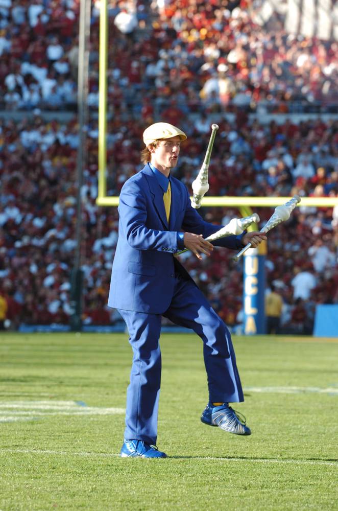 Band Juggler Chris Smith during halftime, USC game, December 2,  2006