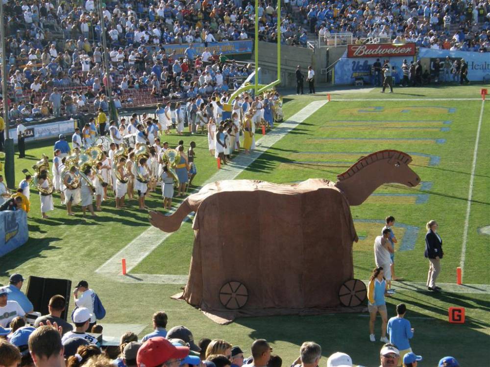 The Greeks and The Trojan Horse (off-field), 2007 Downfall of Troy