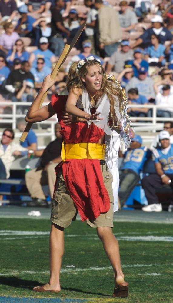 2007 UCLA Football vs Univ. of Oregon at the Rose Bo