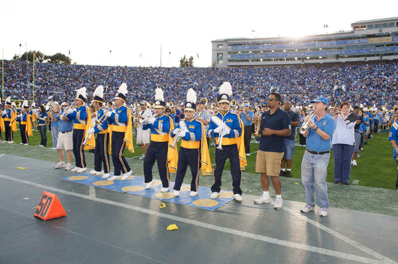 2008-2009 UCLA Marching Band at Football vs Oregon S