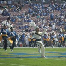 Drum Majors David Cho and Kent Heberer, Run-On, Oregon game, October 10, 2009