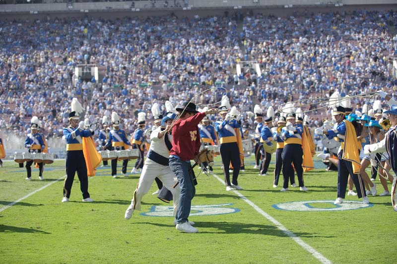 Drum Majors lassoing a Trojan, Western Show, Oregon game, October 10, 2009