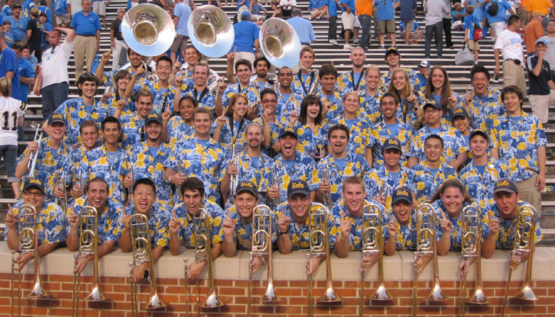 Group photo after game, Neyland Stadium, September 12, 2009