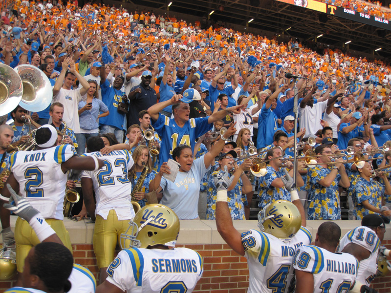 The team celebrates with the Band and fans after the game, Neyland Stadium, September 12, 2009