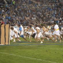 Greeks storm Troy as the gates are opened, Downfall of Troy, November 19, 2011