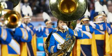 UCLA vs. WSU