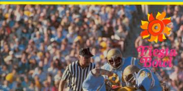 1978 UCLA vs. Arkansas Fiesta Bowl Football Program