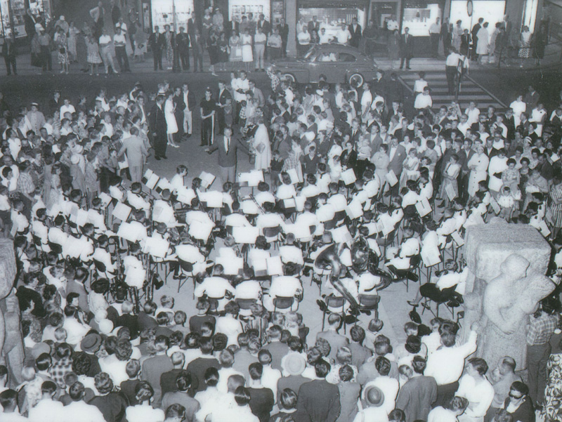 Concert in the Town Hall Square (Rådhustorvet) in the center of Vejle, Denmark, 1961 European Tour 