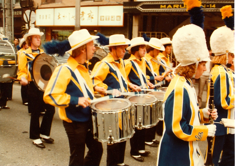 Snare Line in Uniform