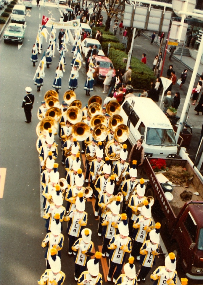 Parade Block with Tubas