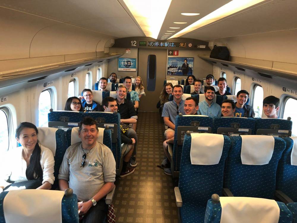 Shikansen - On the bullet train on the way to Kyoto